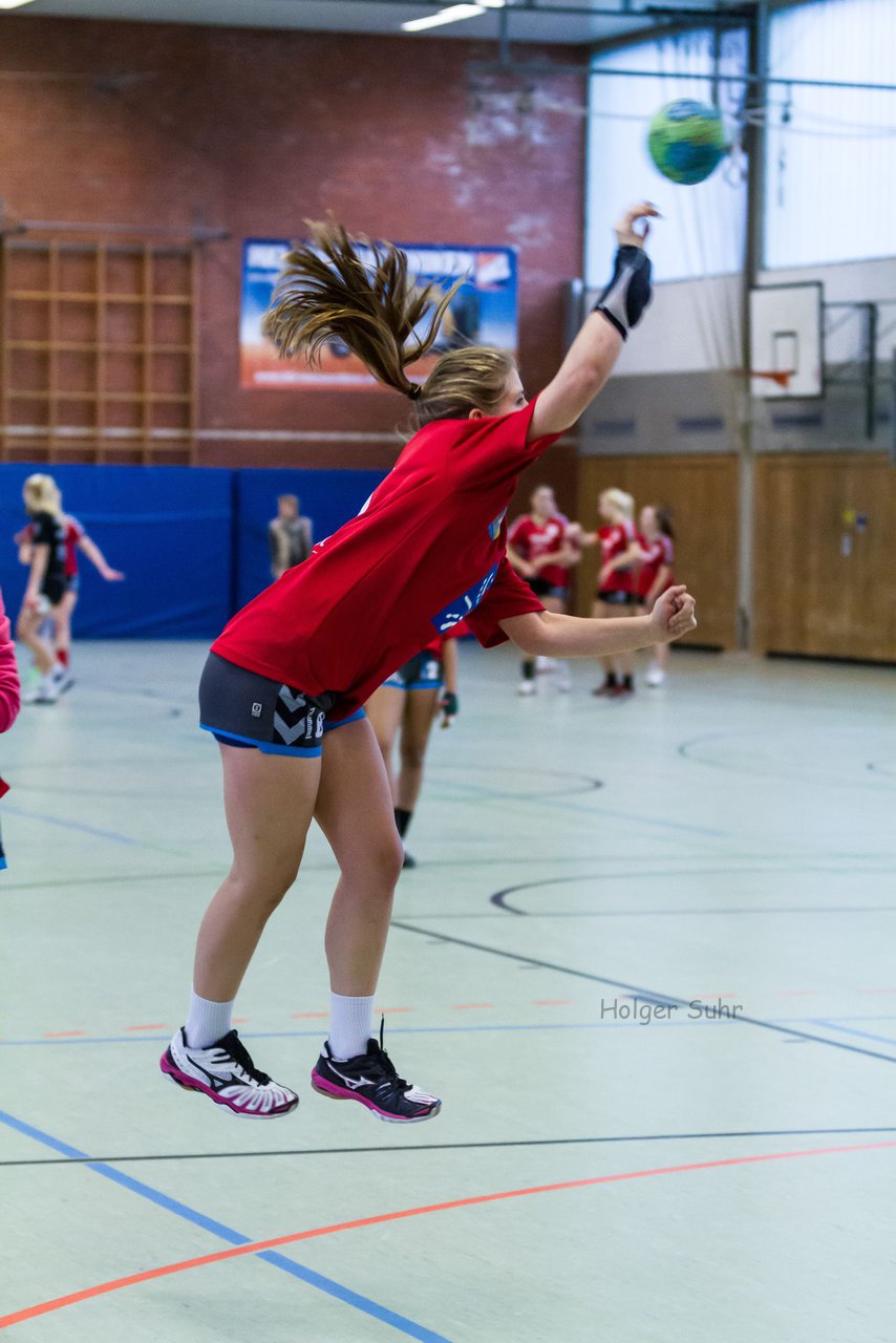 Bild 97 - B-Juniorinnen Bramstedter TS - HSG Handewitt/Nord Harrislee : Ergebnis: 25:20